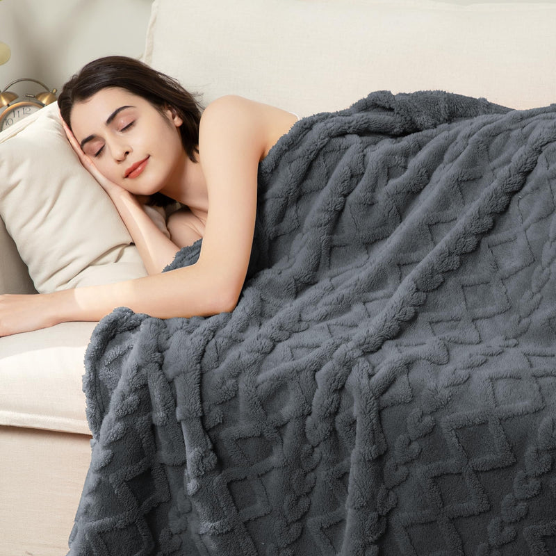 Aganear Fleece Throw Blanket - Cozy Soft Lightweight Fuzzy Throw Blanket for Women Portable Throw Blankets for Couch, Warm Present for Birthday, Christmas, Halloween, Housewarming(50"x60", Khaki)