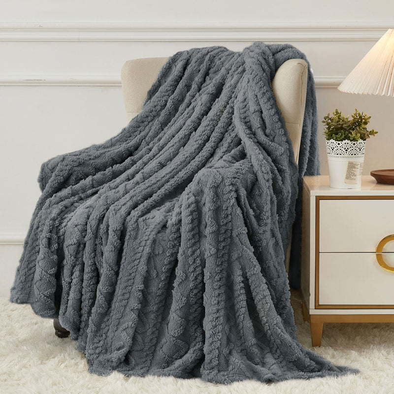 Aganear Fleece Throw Blanket - Cozy Soft Lightweight Fuzzy Throw Blanket for Women Portable Throw Blankets for Couch, Warm Present for Birthday, Christmas, Halloween, Housewarming(50"x60", Khaki)